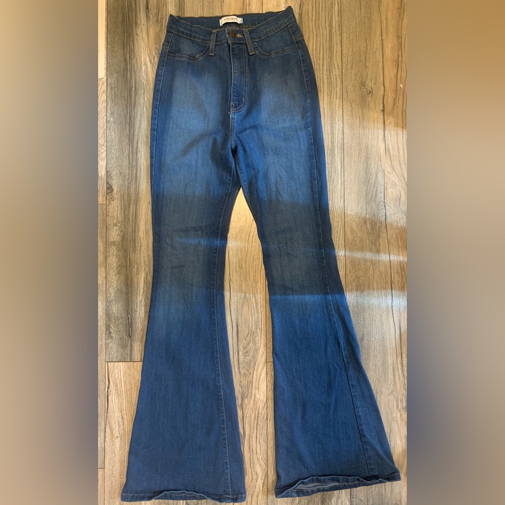 Vibrant High Waisted Flare Jeans - Size 11/W29
